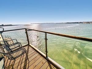 WATERSIDE MARINA- click for photo gallery